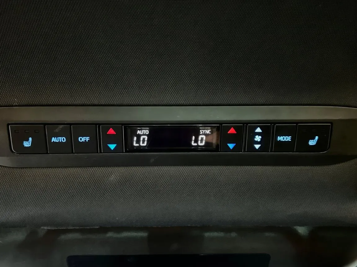 Toyota Sienna photo 20