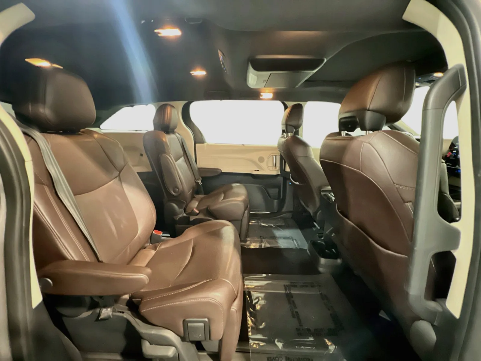Toyota Sienna photo 22