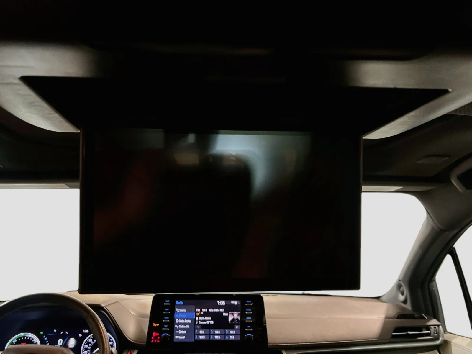 Toyota Sienna photo 19