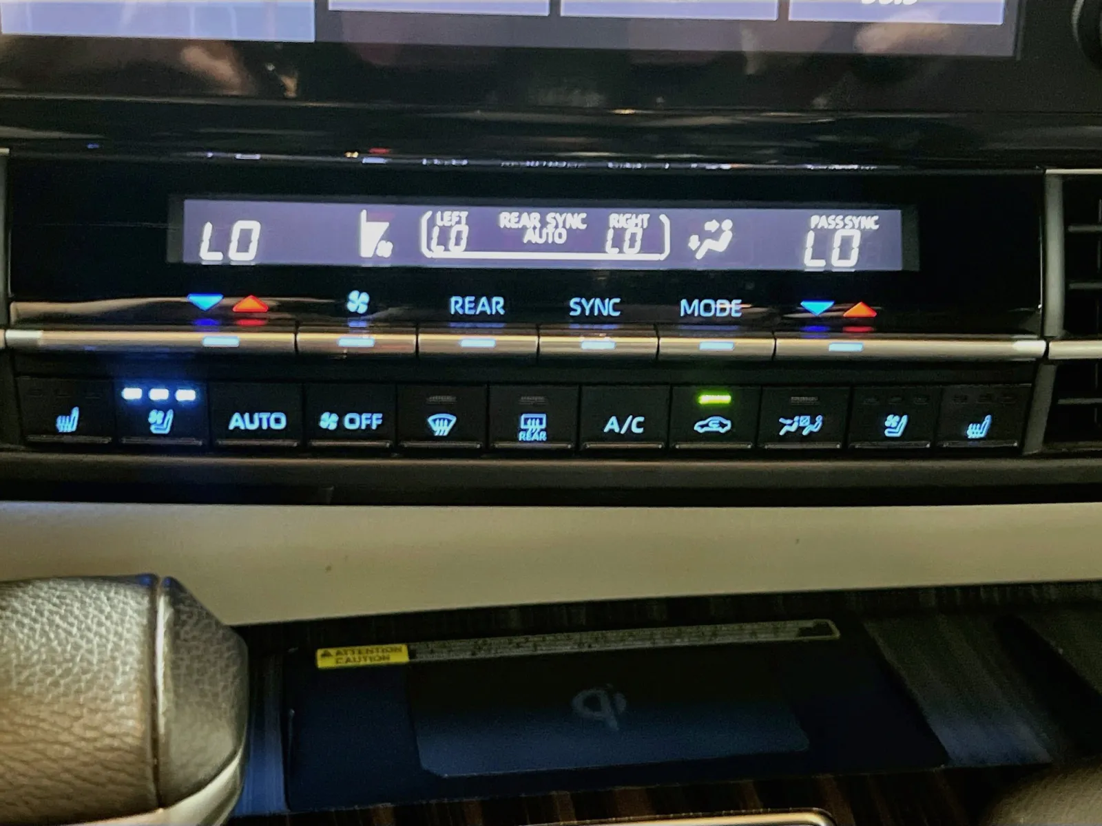 Toyota Sienna photo 12