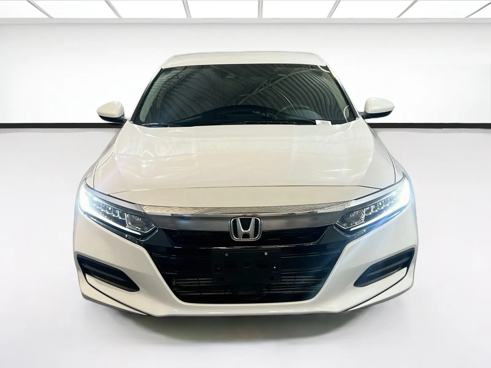 Honda Accord photo 2