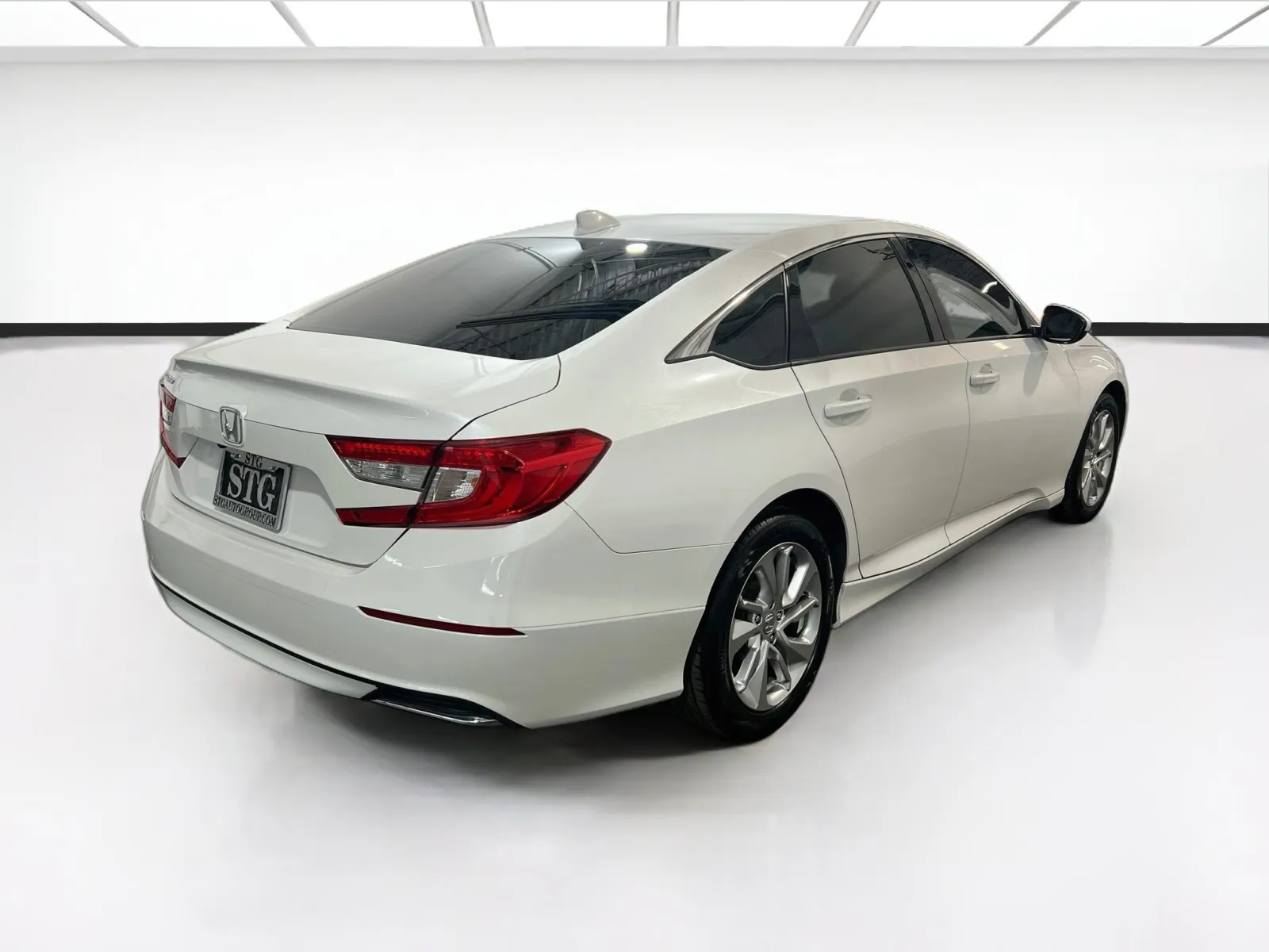 Honda Accord photo 4