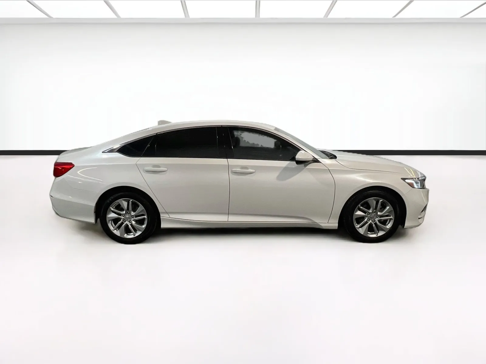 Honda Accord photo 22