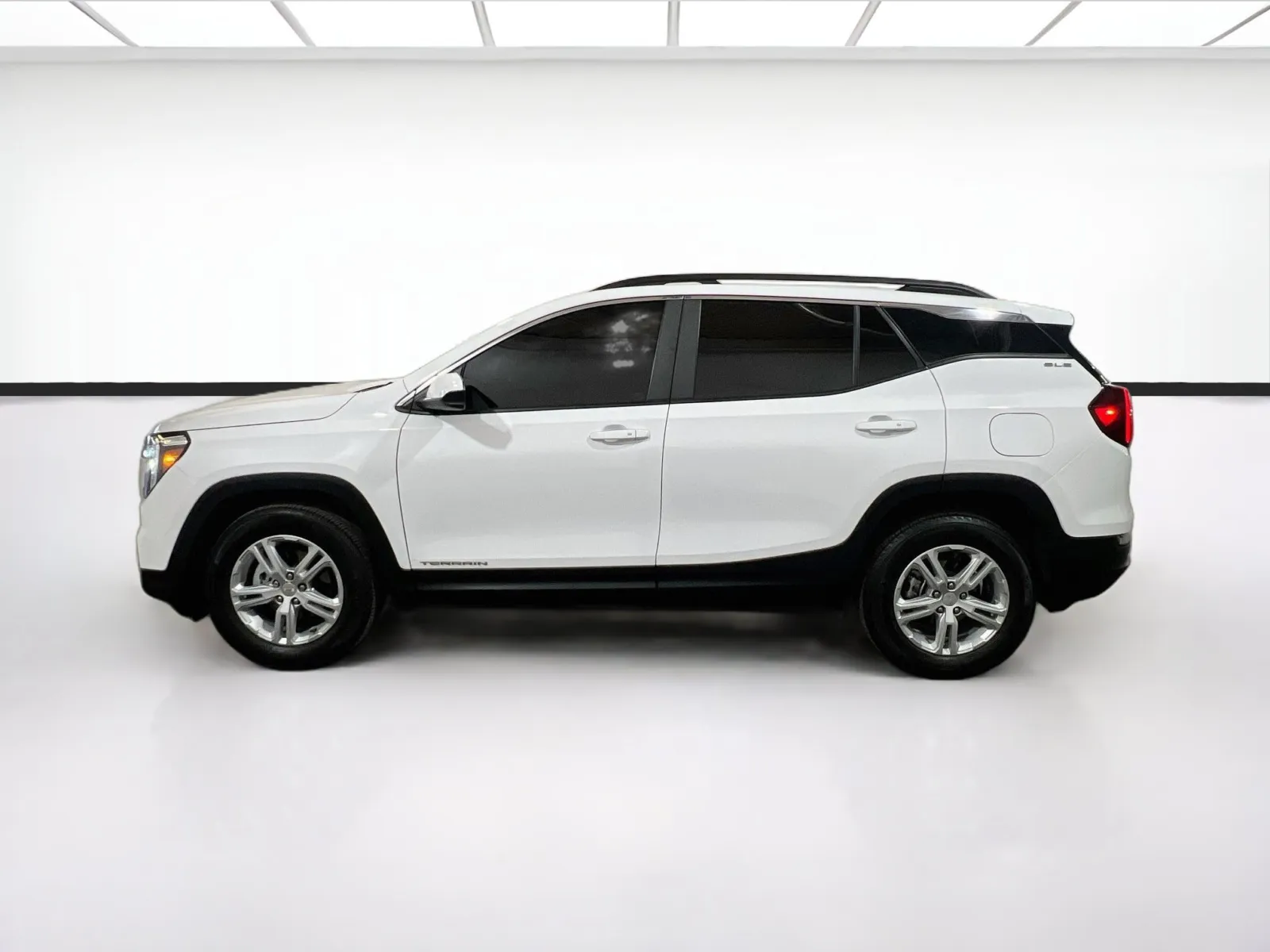 GMC Terrain photo 22
