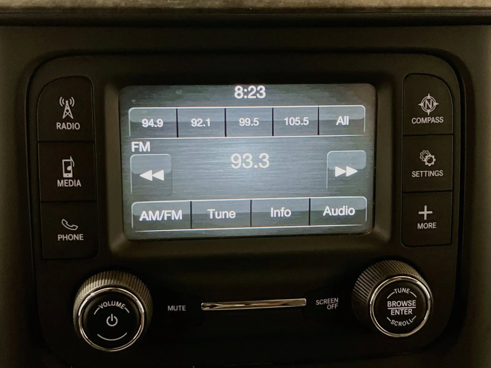 Ram 1500 photo 10