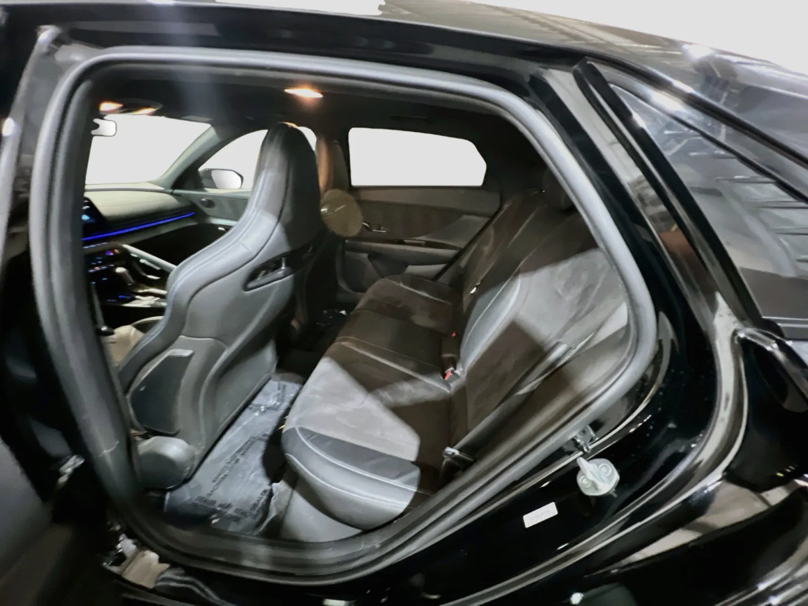 Hyundai Elantra N photo 19