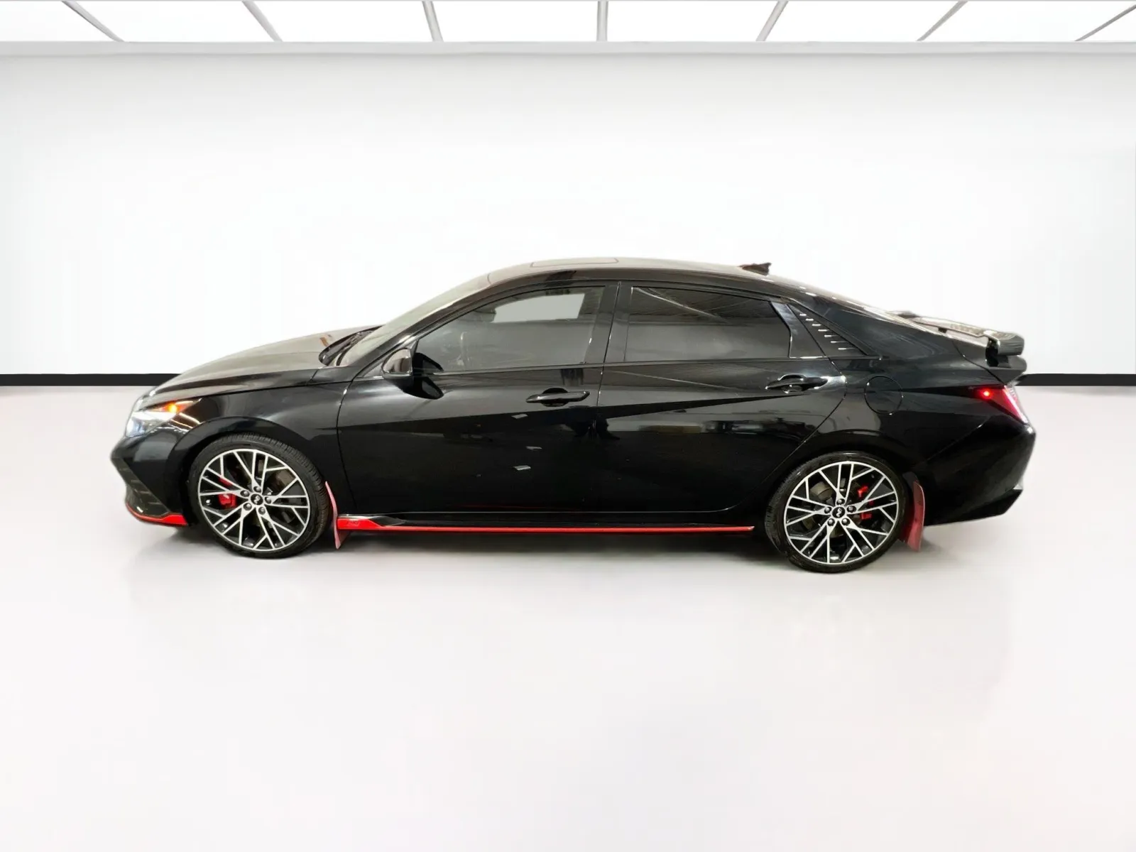 Hyundai Elantra N photo 24
