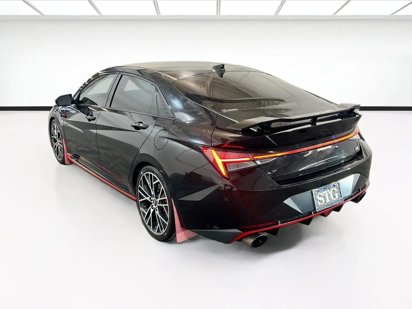 Hyundai Elantra N photo 6