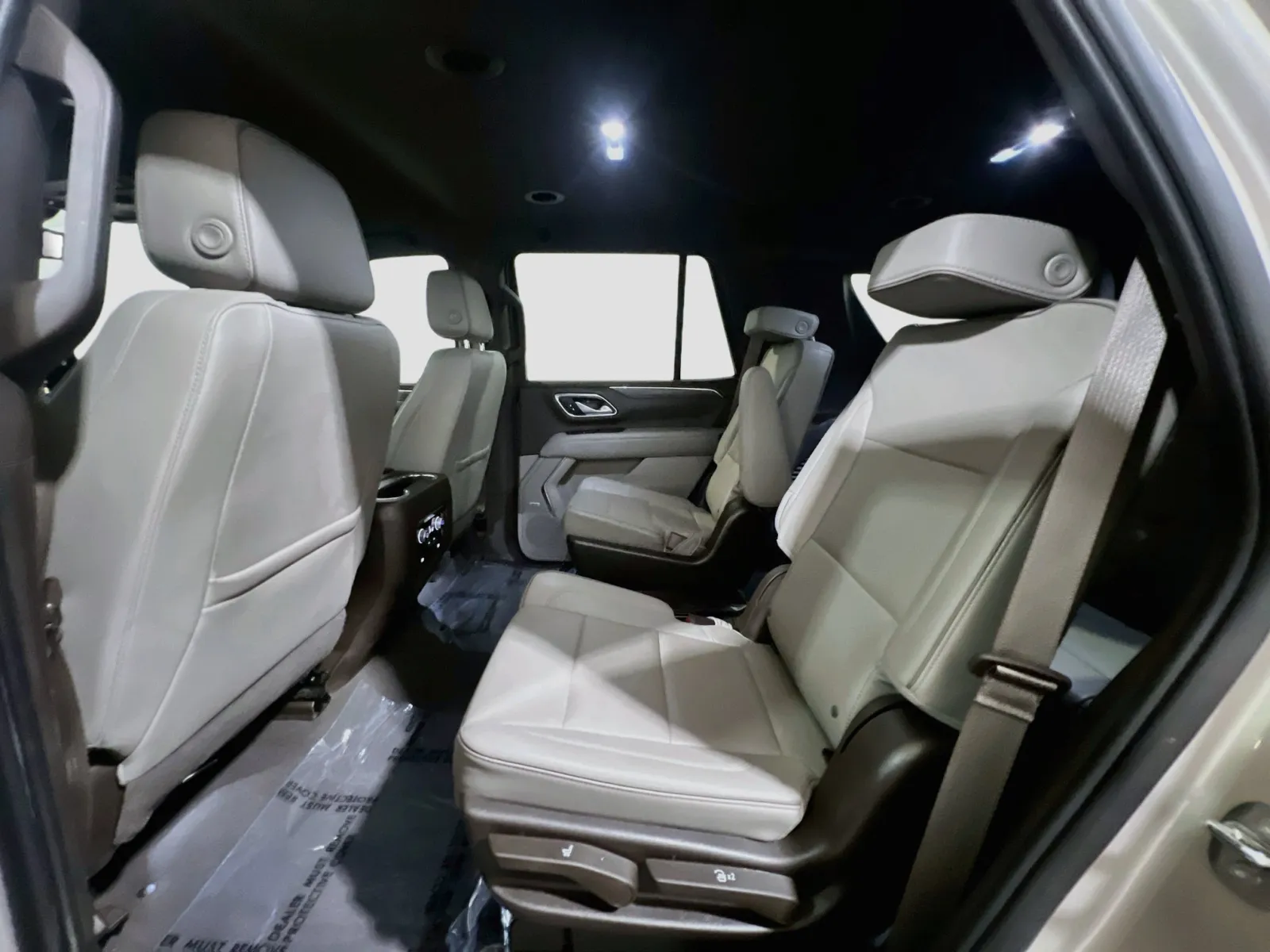GMC Yukon photo 18