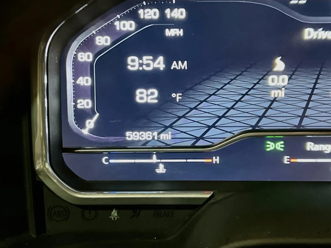 GMC Sierra photo 8