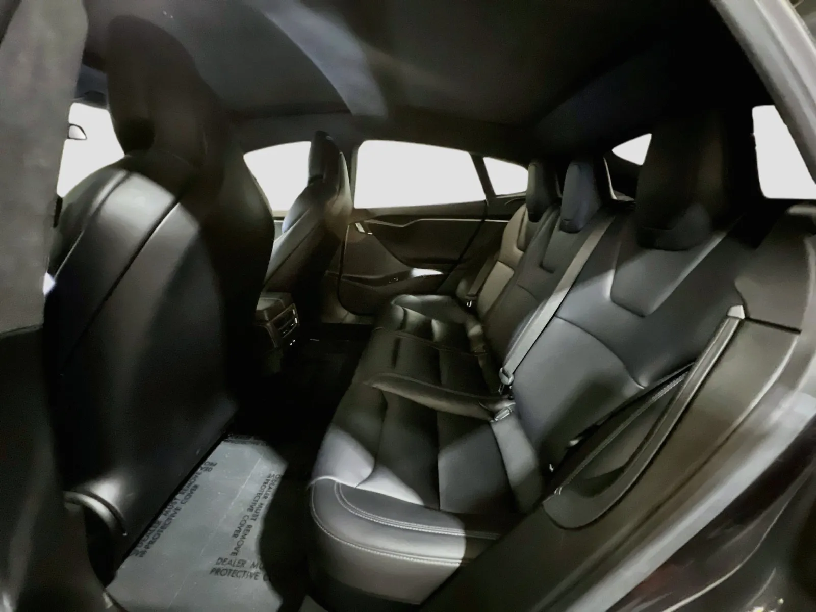 Tesla Model S photo 17
