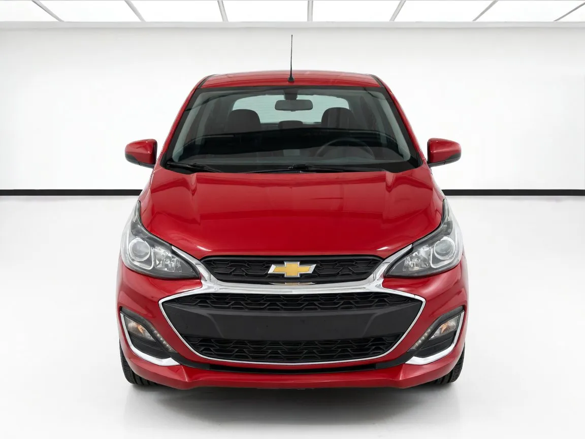 Chevrolet Spark photo 2
