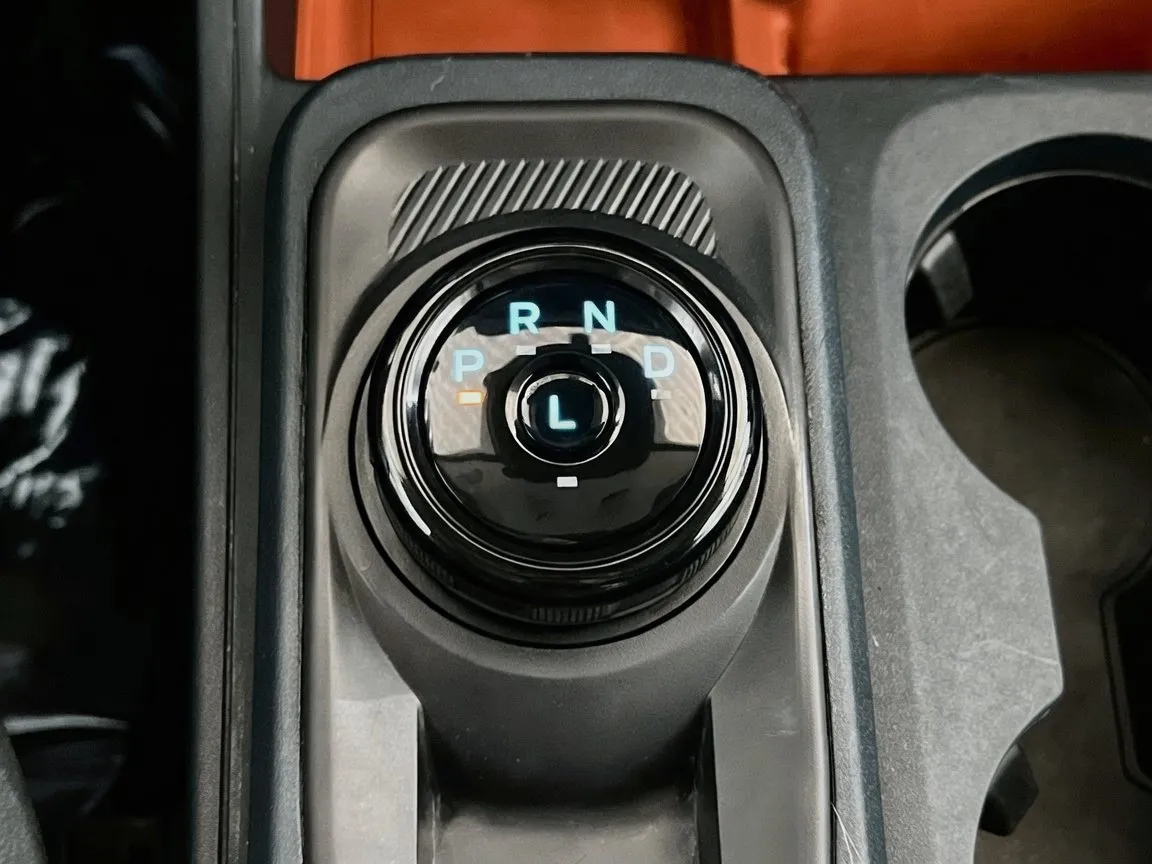 Ford Maverick photo 12