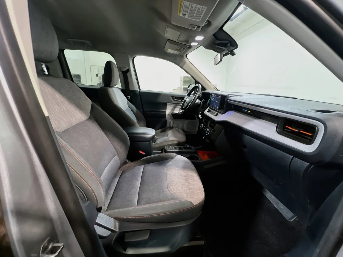 Ford Maverick photo 18