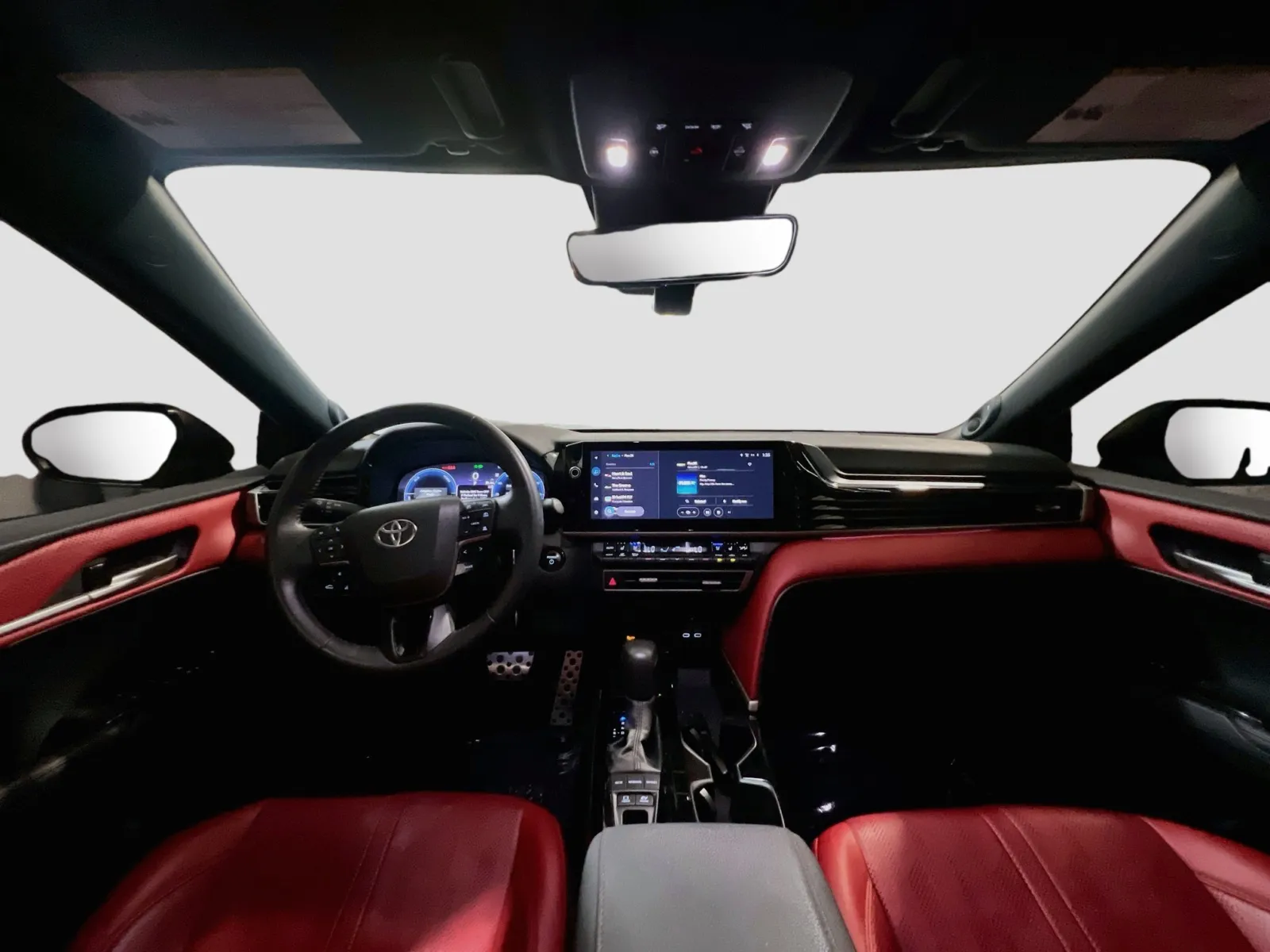 Toyota Camry photo 16