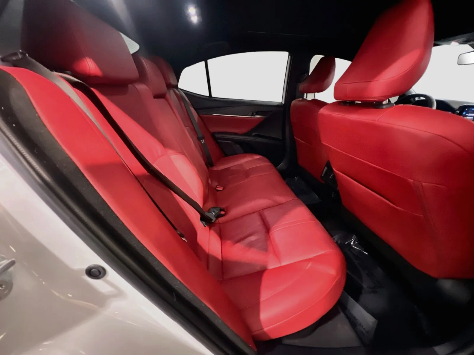 Toyota Camry photo 20