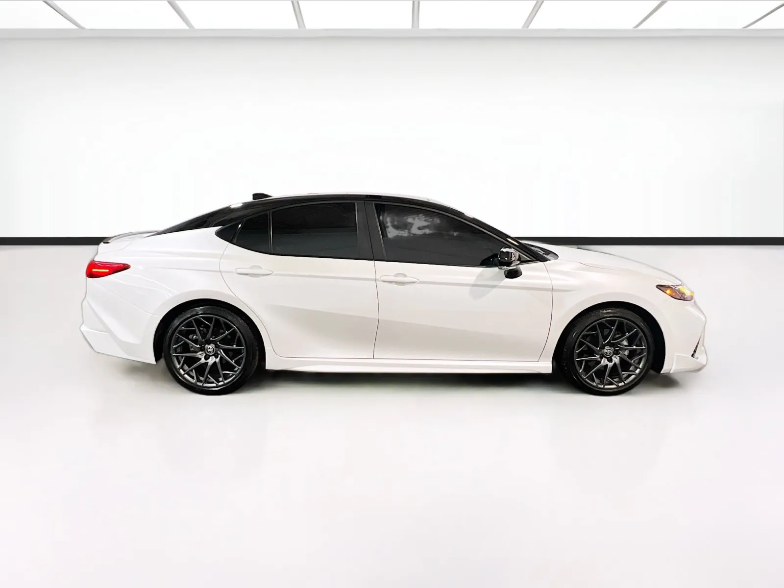 Toyota Camry photo 26