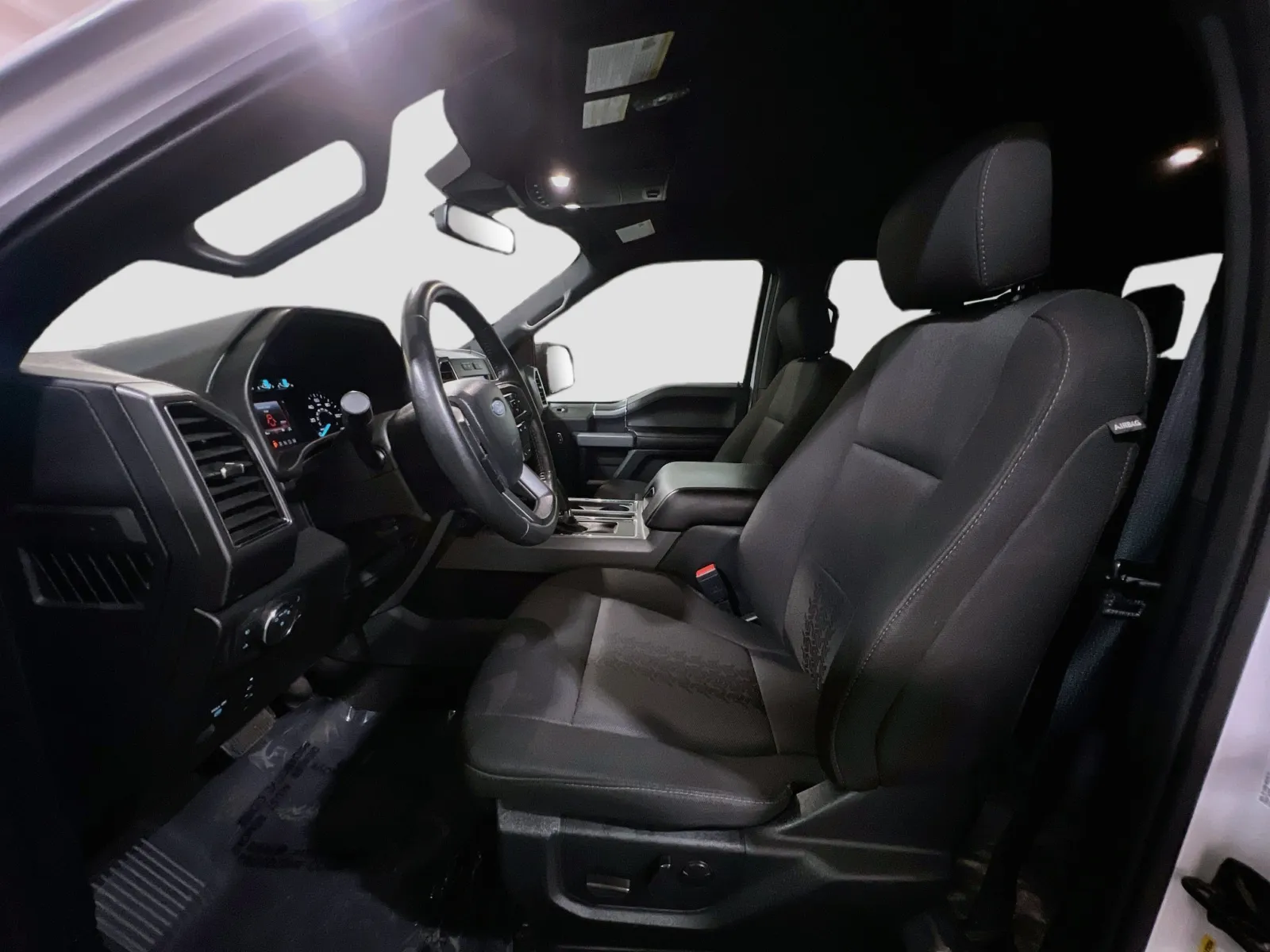 Ford F-150 photo 15