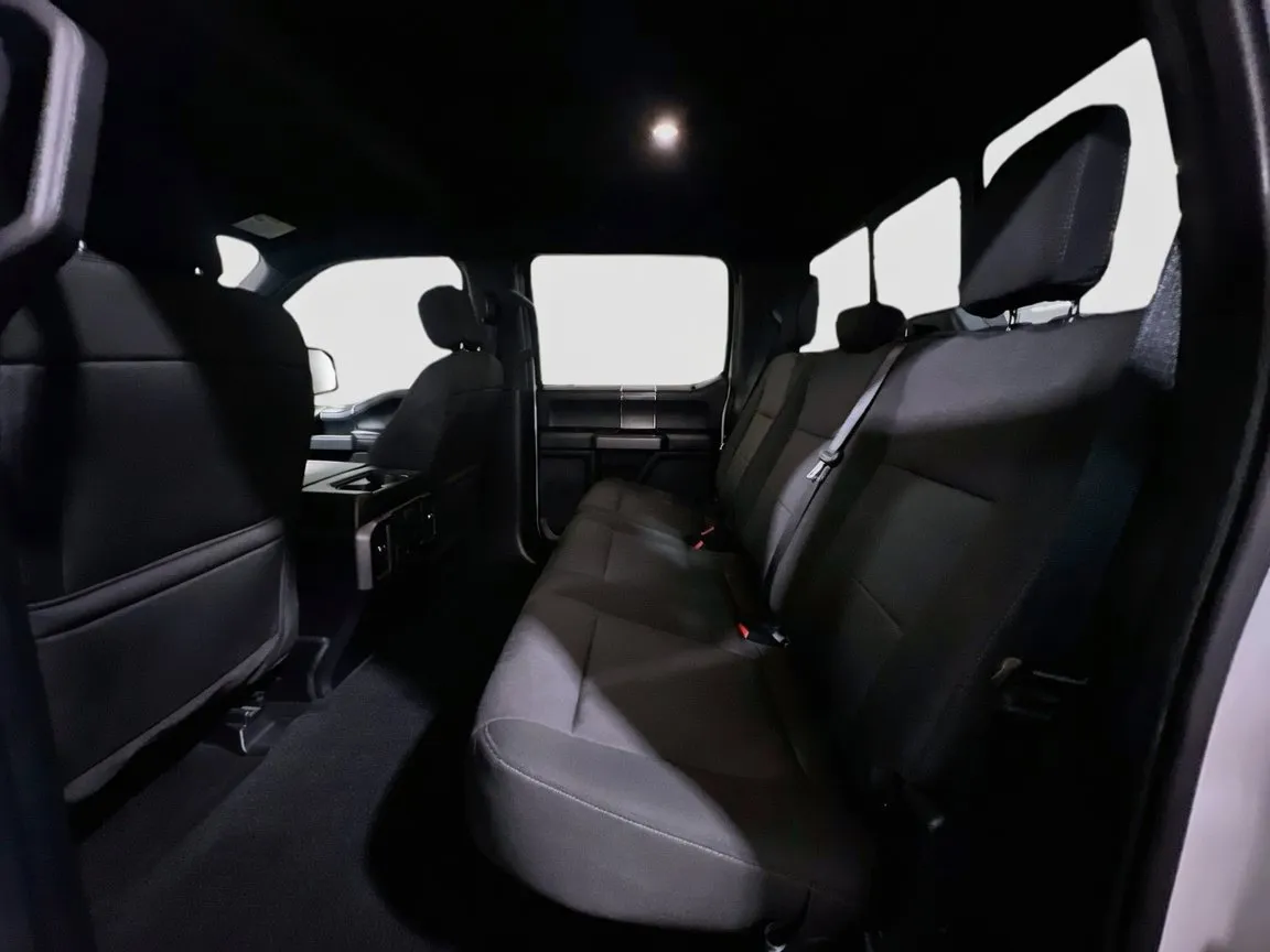 Ford F-150 photo 17