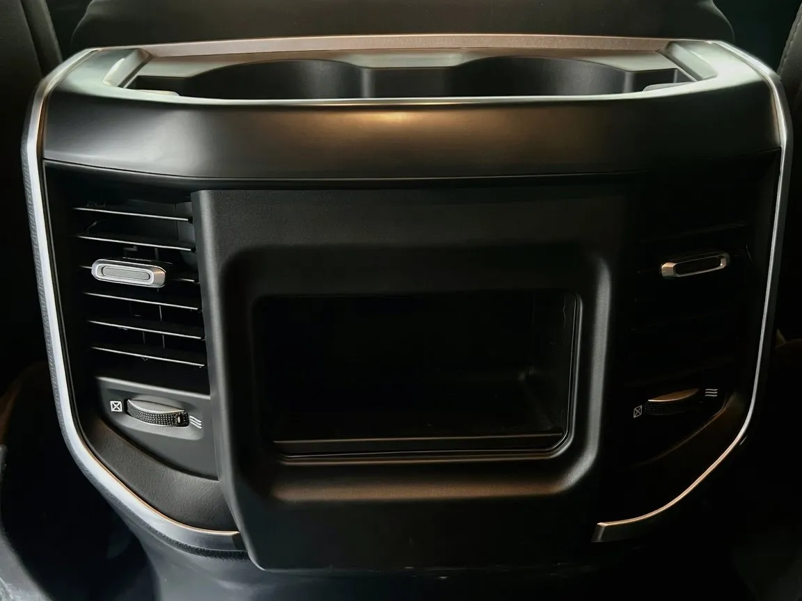 Ram 1500 photo 17