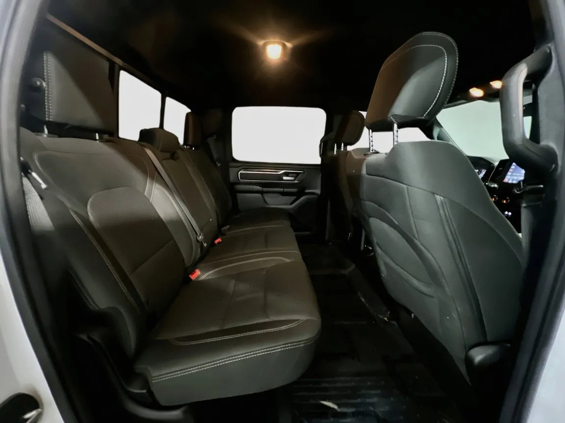 Ram 1500 photo 18