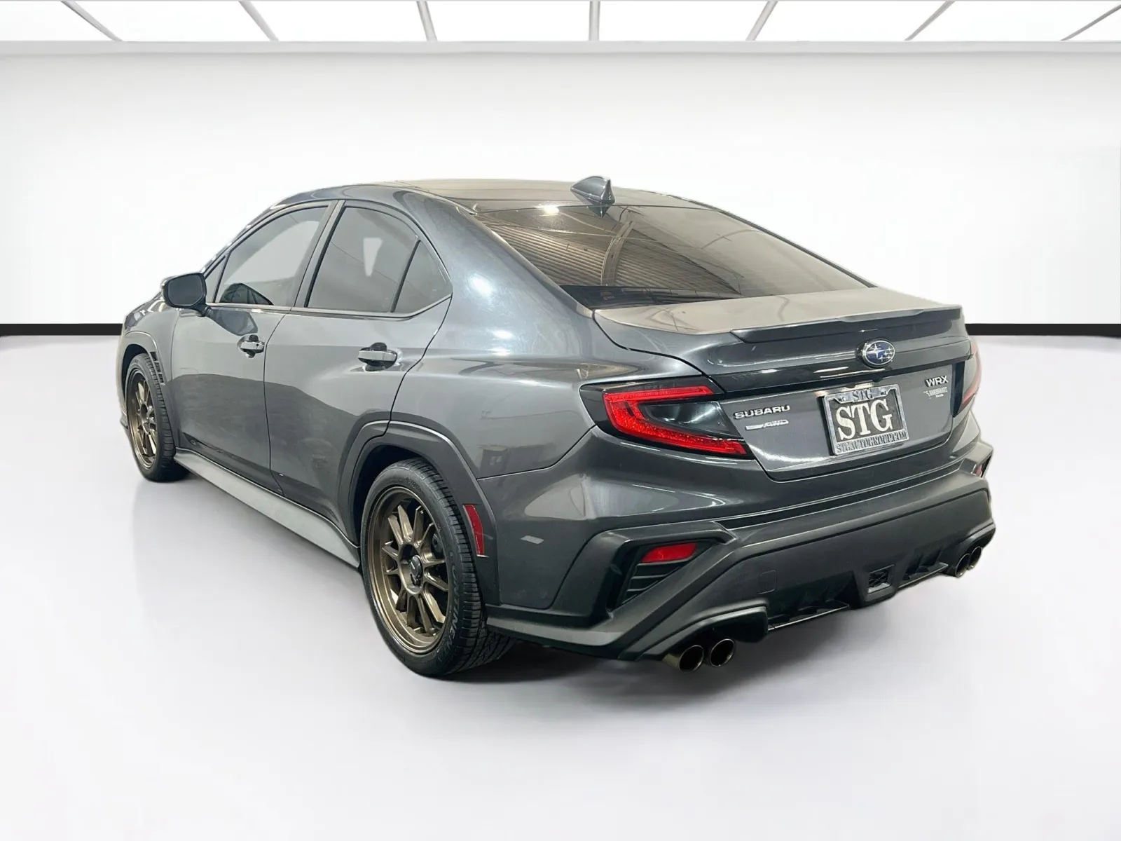 Subaru WRX photo 6