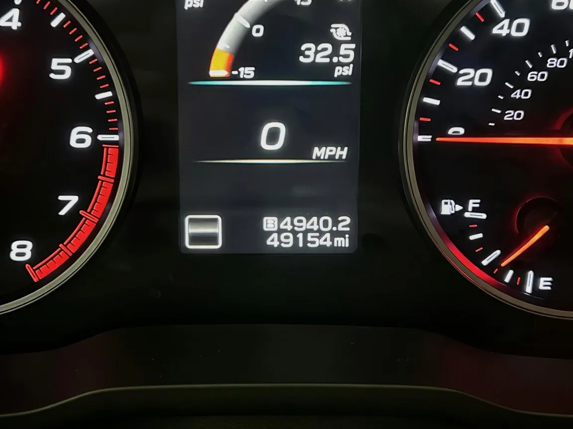 Subaru WRX photo 8