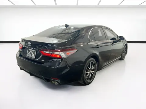 More photos of 2021 Toyota Camry SE at STG Chandler, AZ