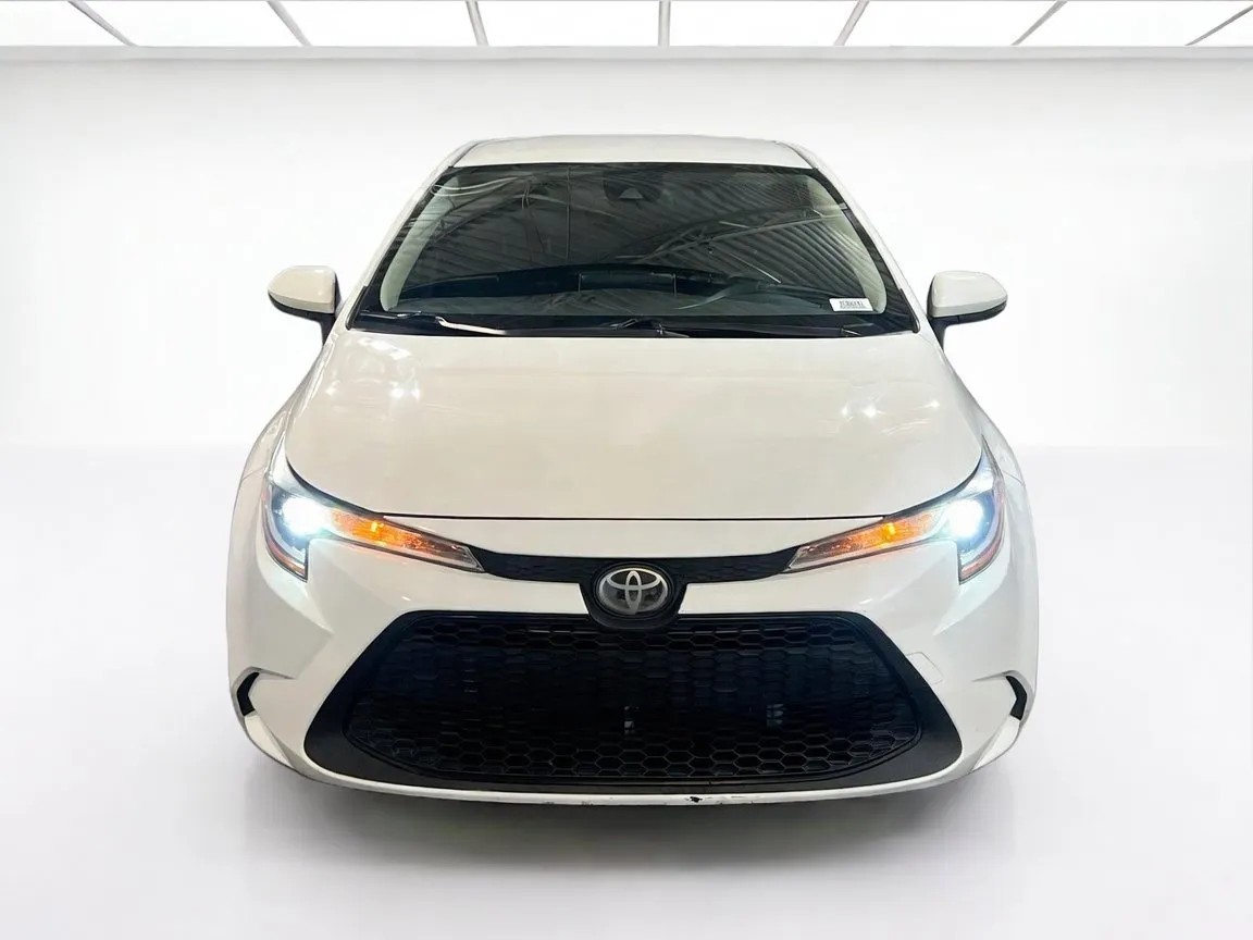Toyota Corolla photo 2