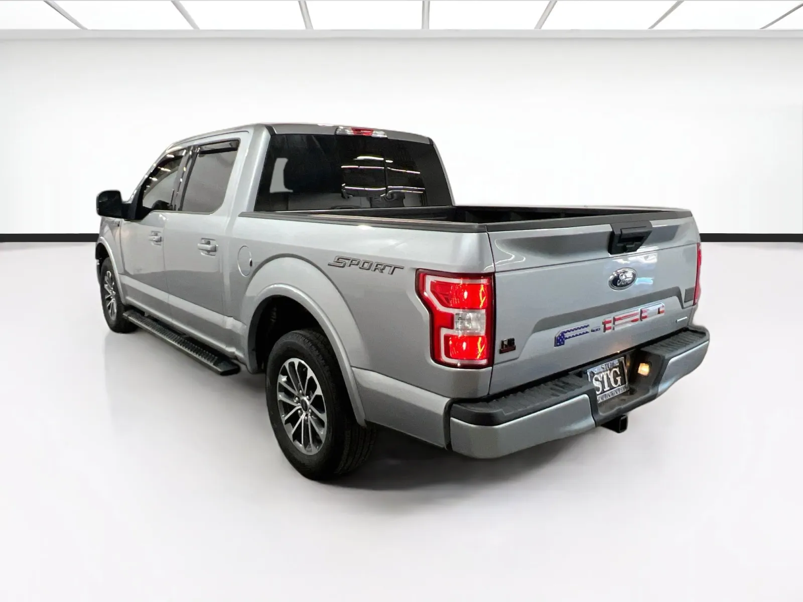 Ford F-150 photo 6