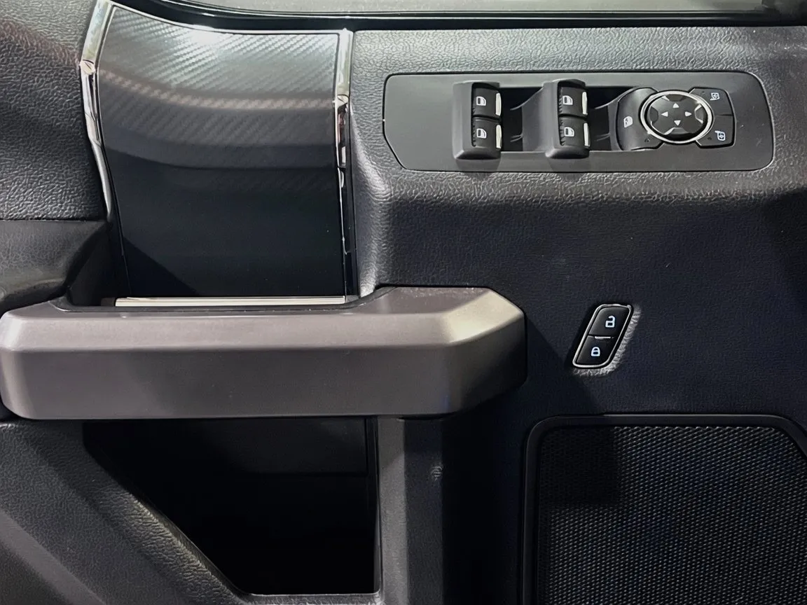 Ford F-150 photo 14