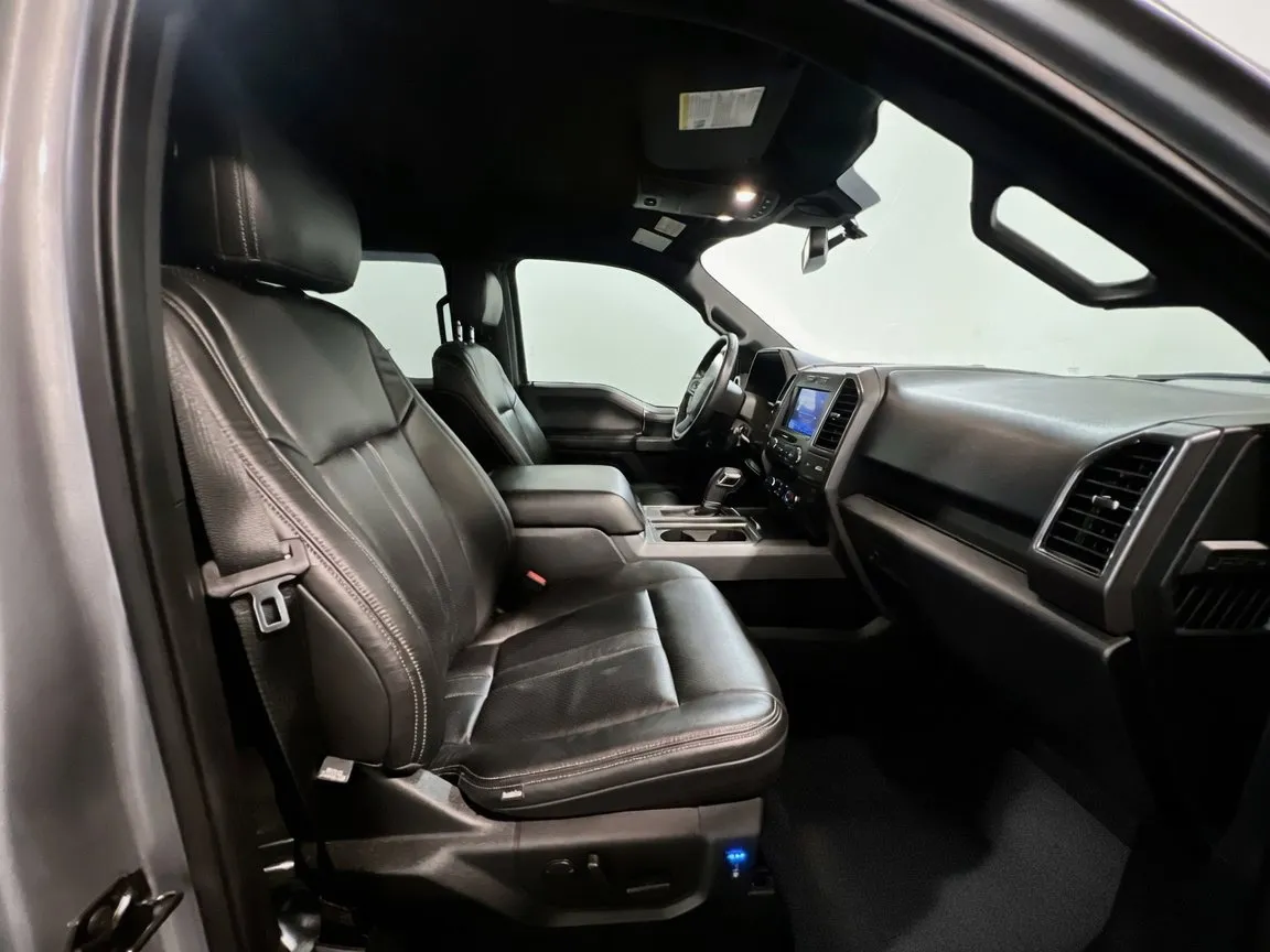Ford F-150 photo 21
