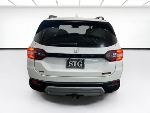 More photos of 2025 Honda Pilot TrailSport at STG Chandler, AZ