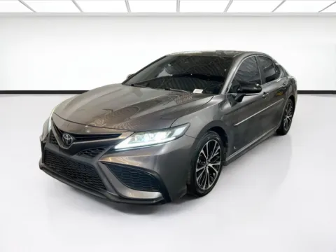 Gray 2023 Toyota Camry SE for sale in Chandler, AZ