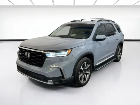 Gray 2023 Honda Pilot Elite for sale in Chandler, AZ