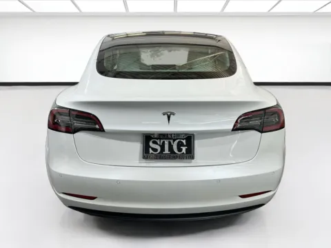 More photos of 2021 Tesla Model 3 Standard Range Plus at STG Chandler, AZ
