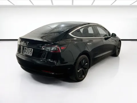 More photos of 2018 Tesla Model 3 BASE at STG Chandler, AZ