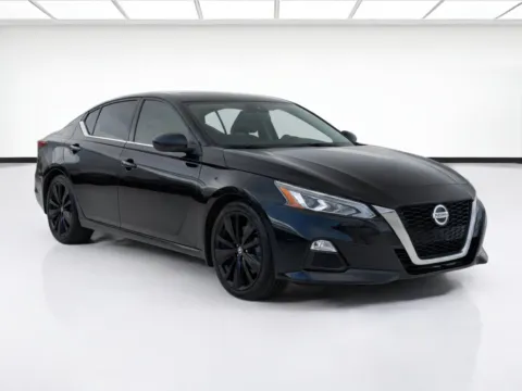 Another view of 2020 Nissan Altima 2.5 SR for sale in Chandler, AZ at STG Chandler