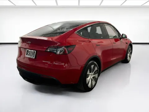 More photos of 2023 Tesla Model Y Long Range at STG Chandler, AZ