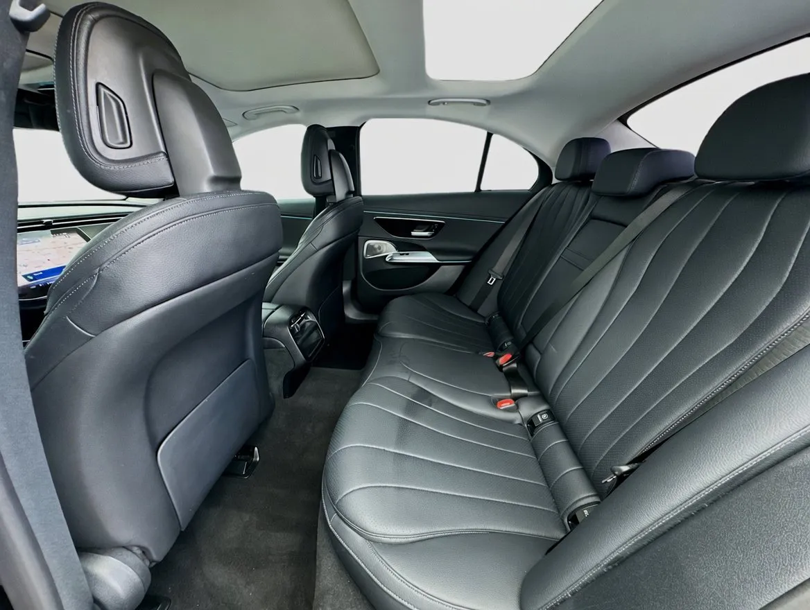2024 Mercedes-Benz E-Class E350 - Photo 16