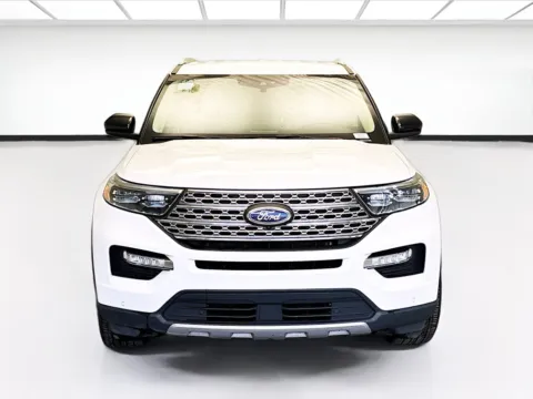 Photos of 2023 Ford Explorer Limited for sale in Chandler, AZ at STG Chandler