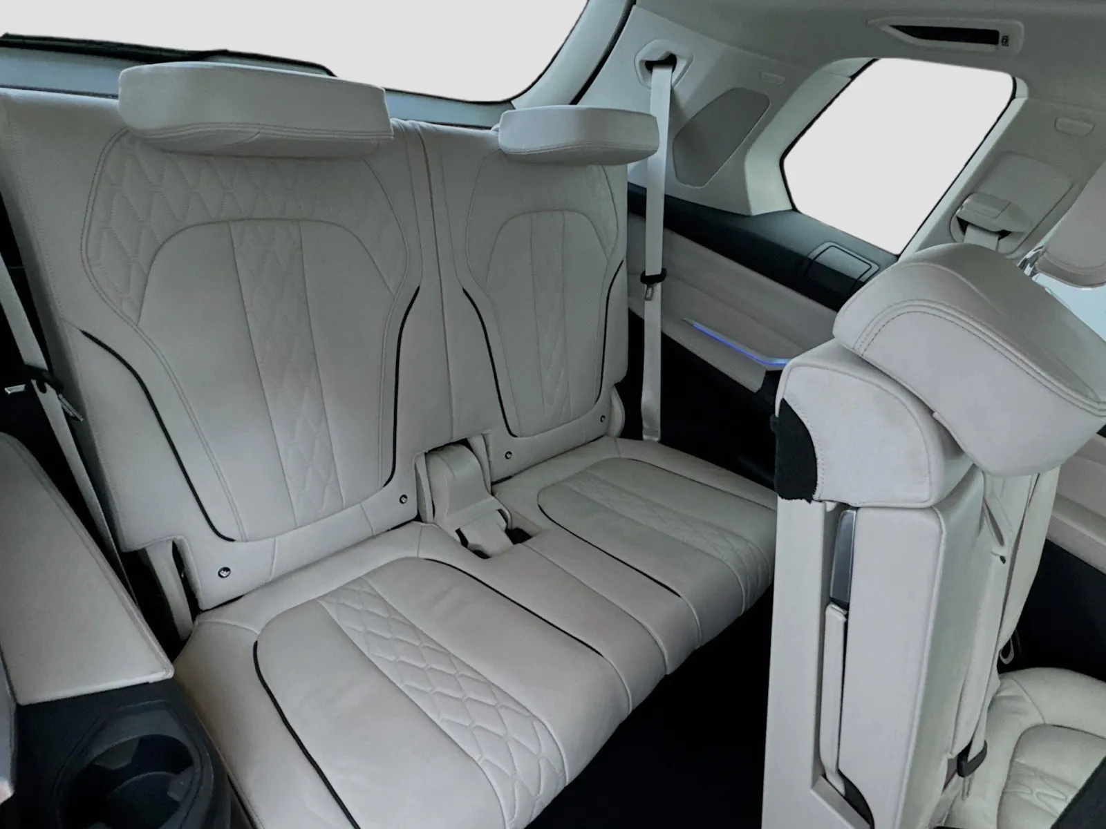 2020 BMW X7 40i - Photo 22