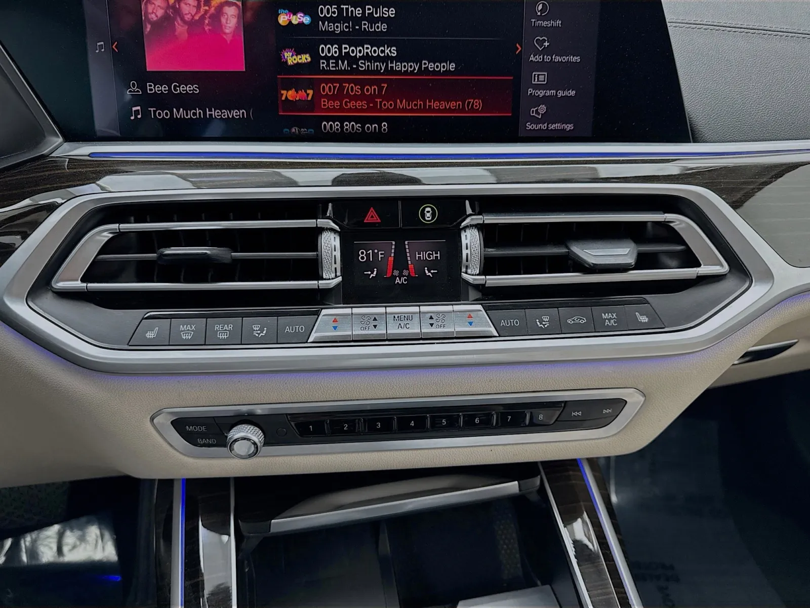 2020 BMW X7 40i - Photo 12