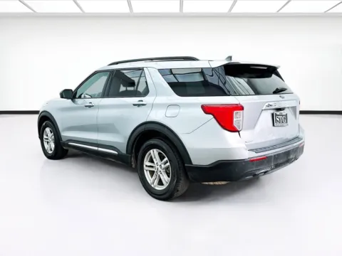More photos of 2023 Ford Explorer XLT at STG Chandler, AZ