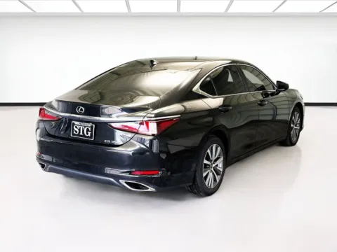 More photos of 2020 Lexus ES 350 at STG Chandler, AZ