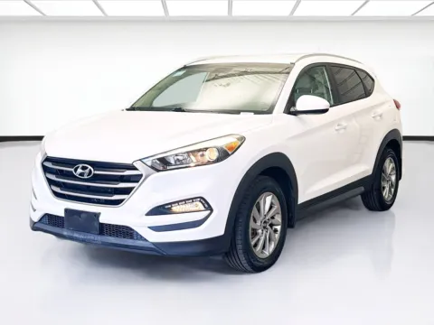 White 2016 Hyundai Tucson SE for sale in Chandler, AZ
