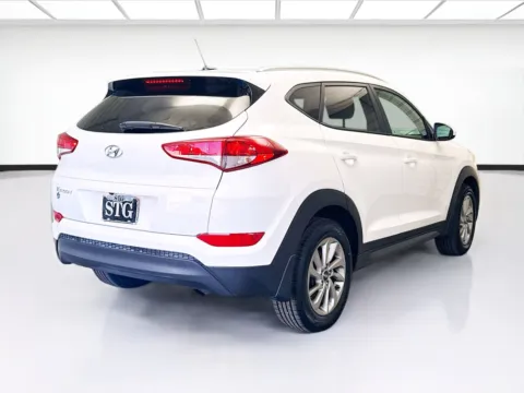 More photos of 2016 Hyundai Tucson SE at STG Chandler, AZ