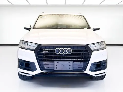 Photos of 2019 Audi Q7 Prestige for sale in Chandler, AZ at STG Chandler