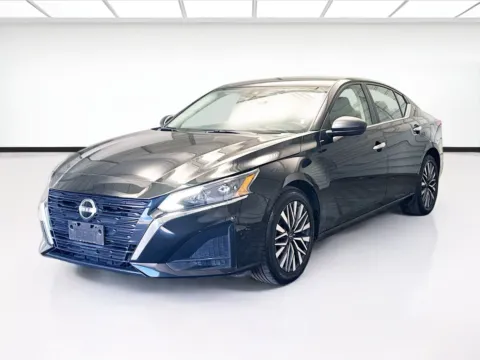 Black 2024 Nissan Altima 2.5 SV for sale in Chandler, AZ