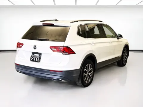 More photos of 2019 Volkswagen Tiguan SE at STG Chandler, AZ